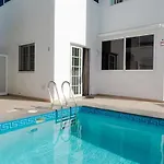 Vakantiehuis Exceptional With Private Pool