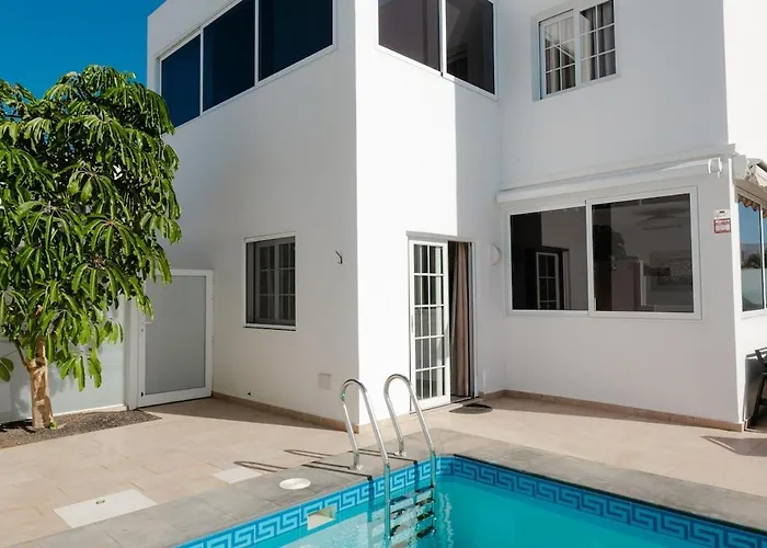 Exceptional With Private Pool Hébergement de vacances Playa Blanca (Lanzarote)