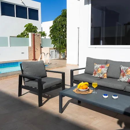 Vakantiehuis Exceptional With Private Pool Playa Blanca (Lanzarote)