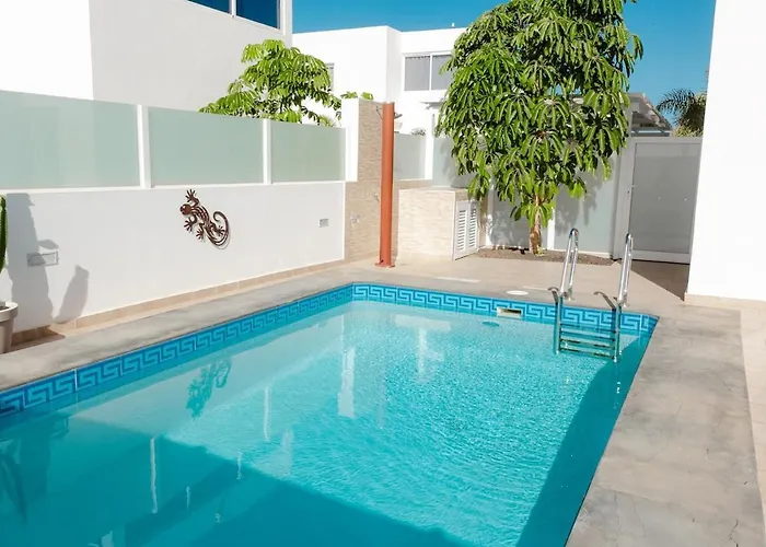 Exceptional With Private Pool Holiday home *